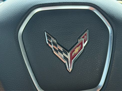 Used 2023 Chevrolet Corvette Stingray Preferred Conv w/ Z51 Performance Package RWD image 14