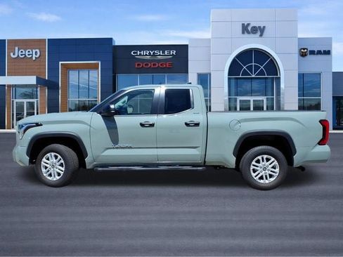 Used 2024 Toyota Tundra SR5 AWD/4WD image 2