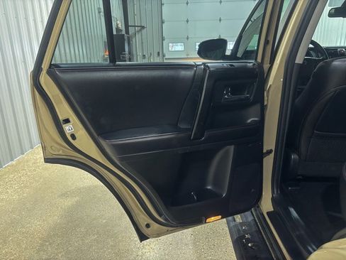 Used 2016 Toyota 4Runner TRD Pro image 25