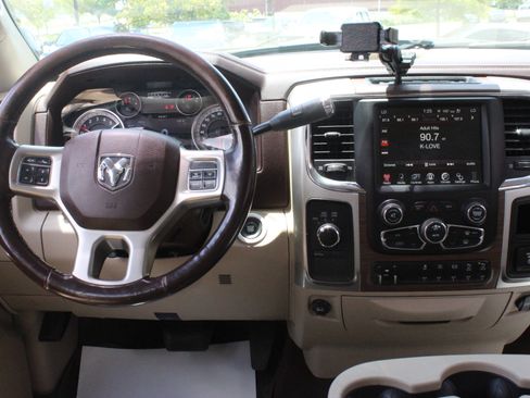 Used 2017 RAM 2500 Laramie w/ Convenience Group AWD/4WD image 26