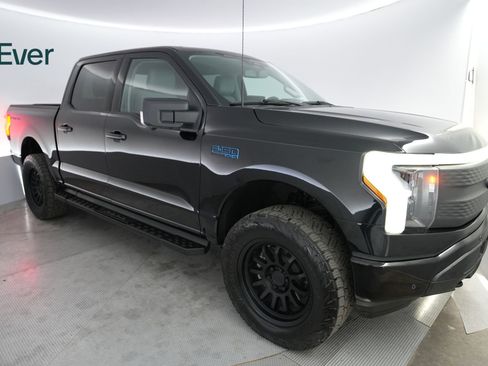 Used 2025 Ford F150 Lightning Flash AWD/4WD image 2