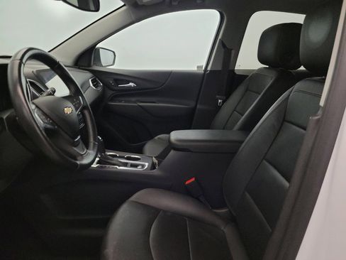 Used 2021 Chevrolet Equinox LT AWD/4WD image 17