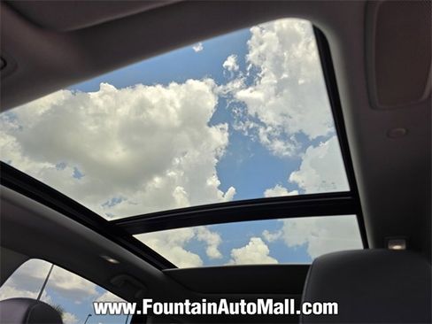 Used 2024 Acura RDX w/ Technology Package image 19