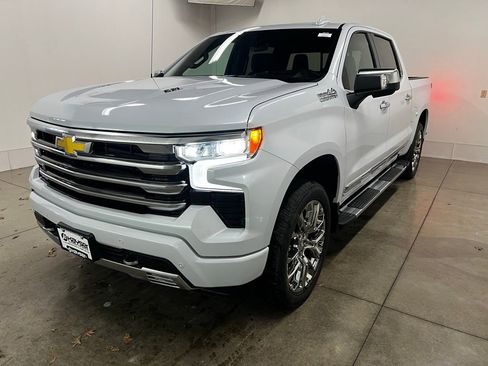 New 2026 Chevrolet Silverado 1500 High Country w/ Technology Package AWD/4WD image 11