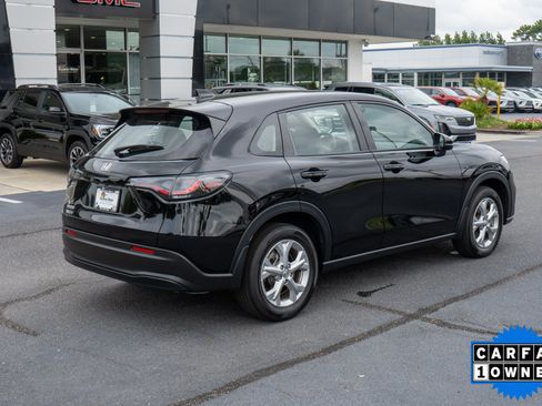 Used 2023 Honda HR-V LX image 3