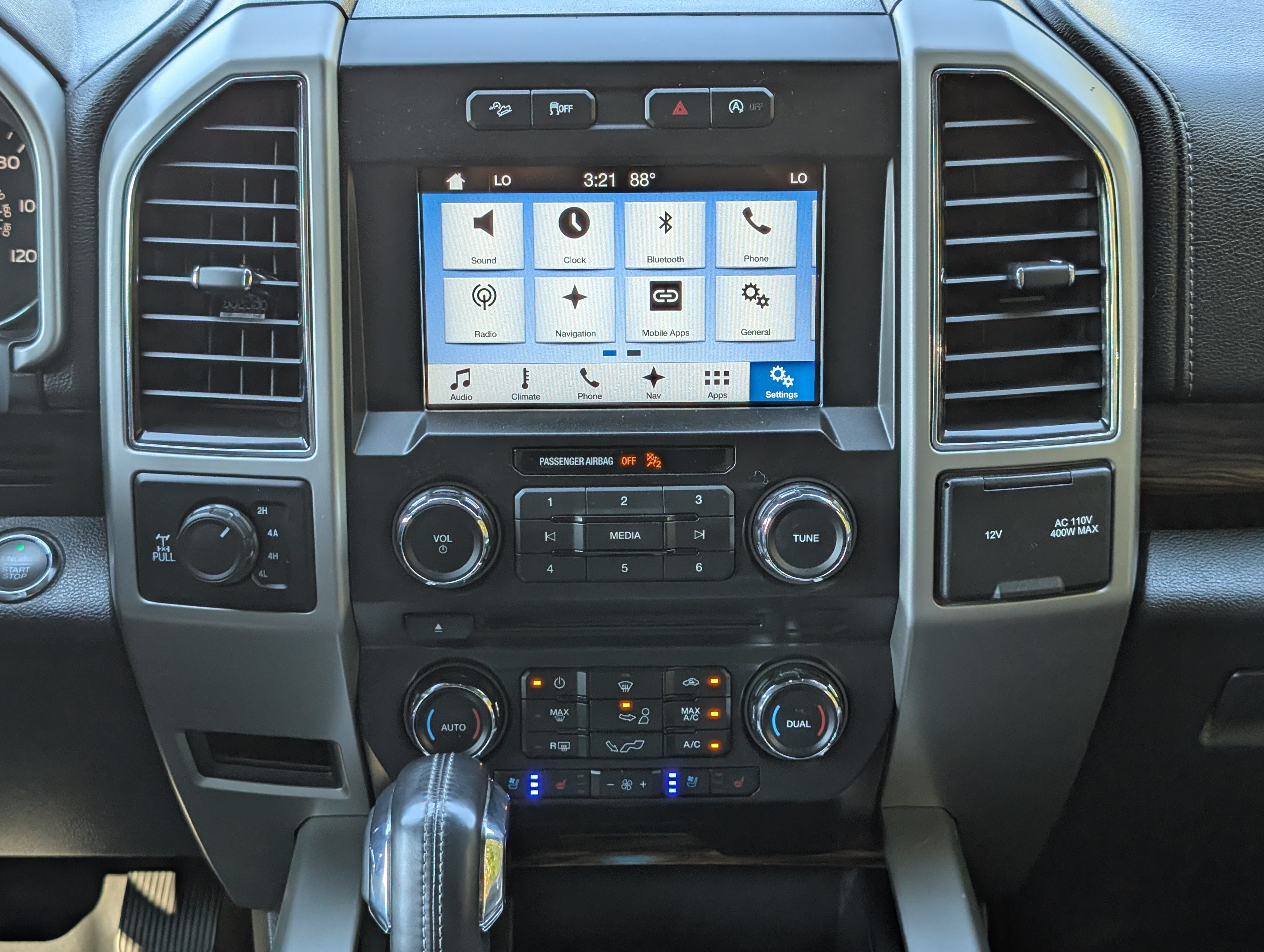 Used 2018 Ford F150 Lariat AWD/4WD image 26