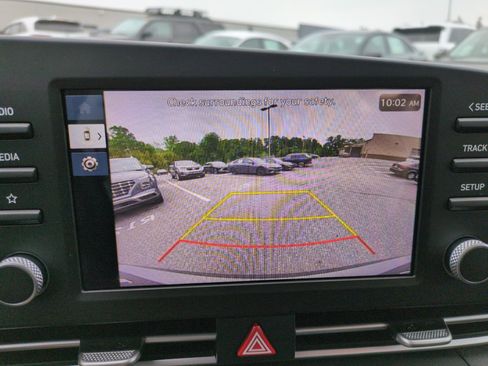 New 2026 Hyundai Elantra SE FWD image 24