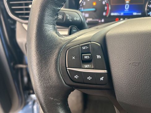 Used 2020 Ford Explorer XLT image 50