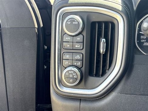 Used 2021 GMC Sierra 1500 SLT w/ SLT Premium Plus Package AWD/4WD image 18