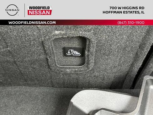 Certified 2025 Nissan Rogue SV w/ SV Premium Package AWD/4WD image 17
