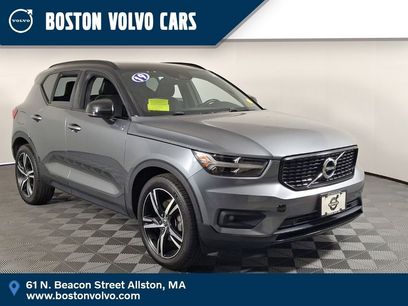 Used 2019 Volvo XC40 T5 R-Design