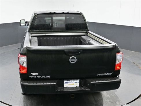 Used 2019 Nissan Titan PRO-4X w/ Pro-4x Convenience Package image 28