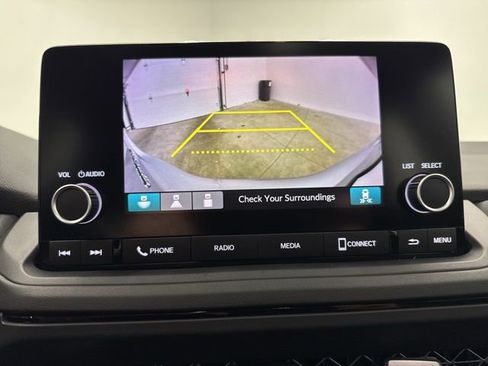 Used 2024 Honda Accord EX image 29