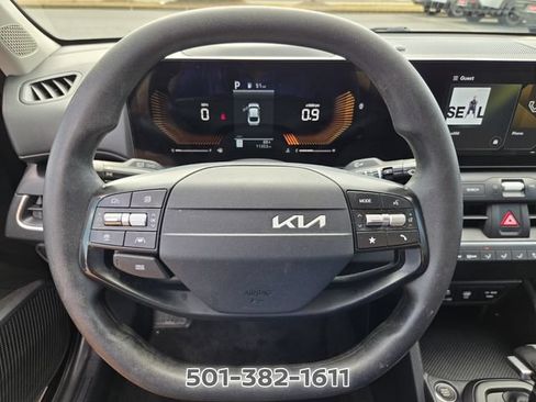Used 2025 Kia K4 FWD image 26