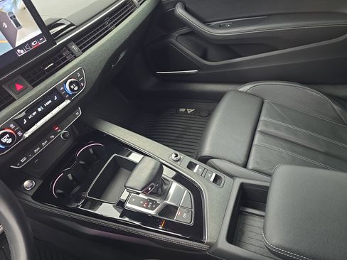 Used 2023 Audi A5 2.0T Prestige image 21