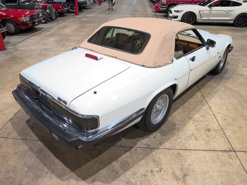 Used 1992 Jaguar XJS V12 Convertible RWD image 31