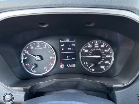 Used 2024 Subaru Ascent Premium w/ Convenience Package AWD/4WD image 18