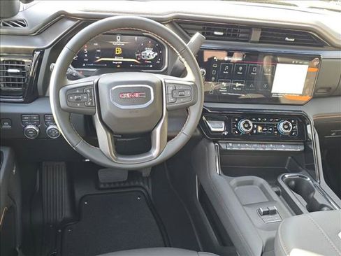 New 2026 GMC Sierra 2500 AT4 w/ AT4 Premium Plus Package image 9