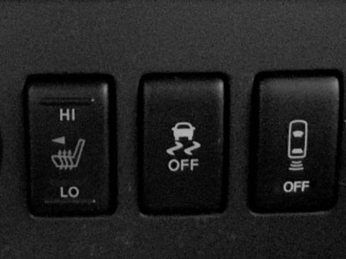 Used 2017 Nissan Frontier PRO-4X w/ Pro-4x Luxury Package image 19