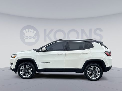 Used 2019 Jeep Compass Limited AWD/4WD image 2