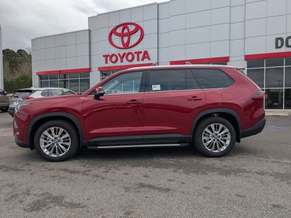 New 2026 Toyota Highlander Platinum