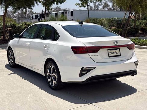 Used 2021 Kia Forte LXS FWD image 5
