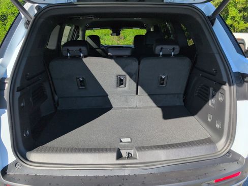 New 2026 Buick Enclave Preferred w/ Power Package image 5