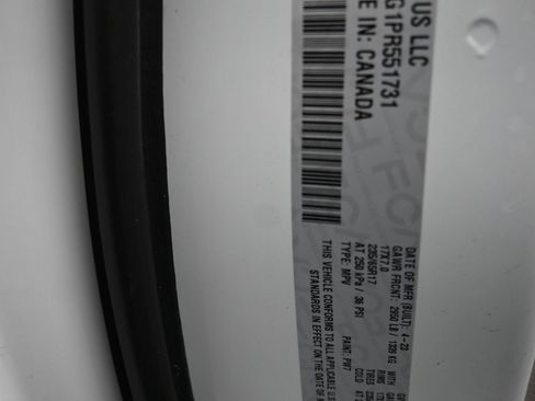 Used 2023 Chrysler Voyager LX image 24