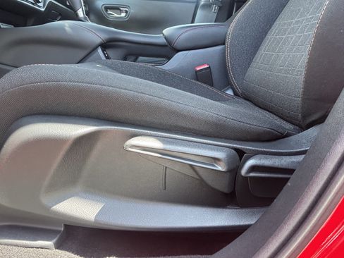 Certified 2026 Honda HR-V Sport image 15