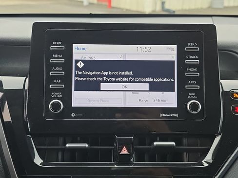 Used 2024 Toyota Camry SE image 26