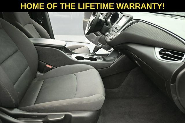 Used 2017 Chevrolet Malibu LS FWD image 33