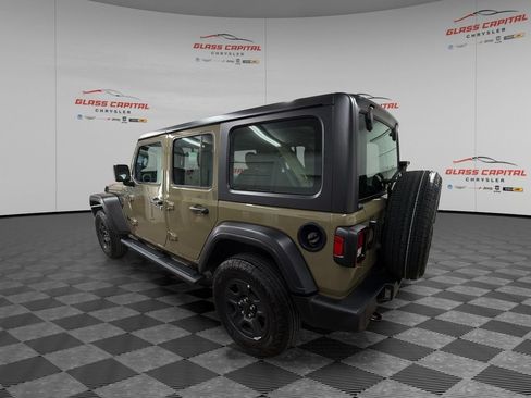 Used 2025 Jeep Wrangler Unlimited Sport AWD/4WD image 5