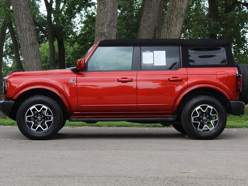 Used 2024 Ford Bronco Outer Banks AWD/4WD image 5