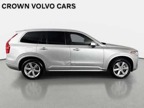 Used 2020 Volvo XC90 T6 Momentum AWD/4WD image 4
