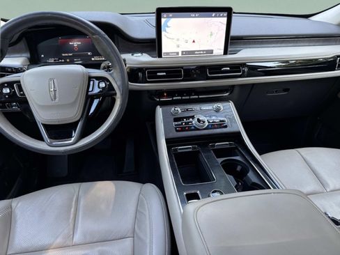 Used 2021 Lincoln Aviator Reserve w/ Elements Package Plus AWD/4WD image 9