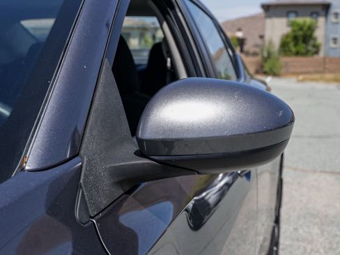 Used 2025 Nissan Sentra SV FWD image 12