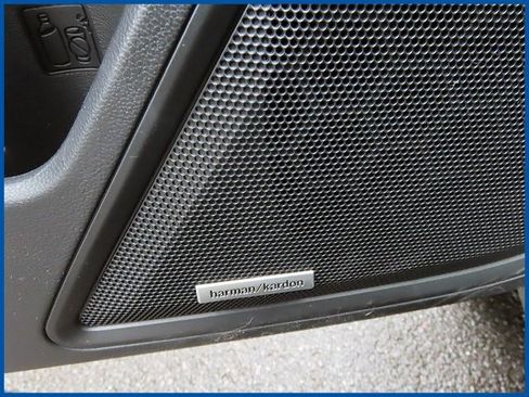 Used 2025 Subaru Outback Onyx Edition XT image 13