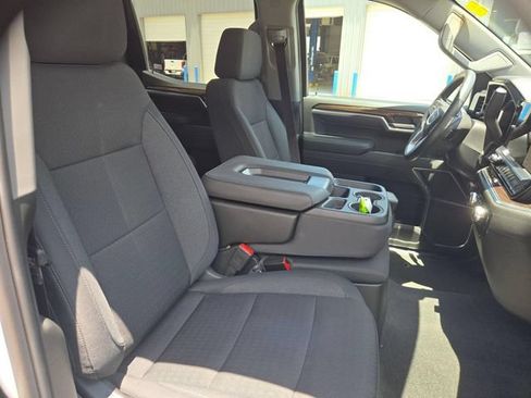 Used 2026 GMC Sierra 1500 SLE RWD image 23