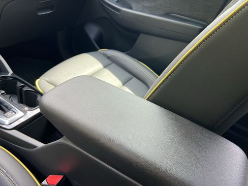 Used 2025 Chevrolet TrailBlazer ACTIV w/ Convenience Package FWD image 39