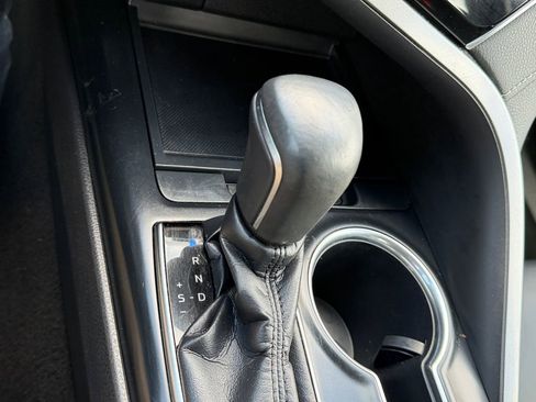 Used 2018 Toyota Camry XSE FWD image 24