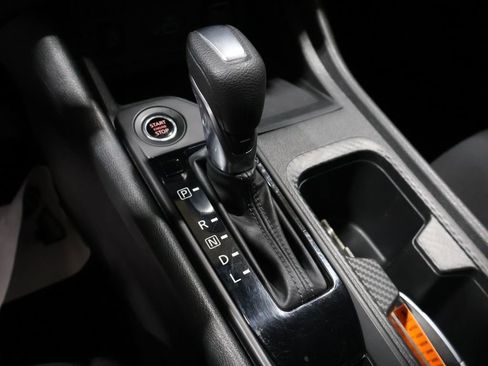 Used 2024 Nissan Sentra S image 30