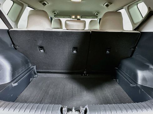 Used 2025 Kia Soul LX w/ LX Technology Package FWD image 27