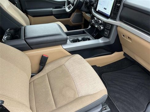 Used 2022 Ford F150 XLT w/ Equipment Group 302A High image 21