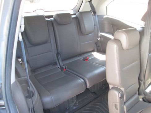 Used 2016 Honda Odyssey EX-L image 19