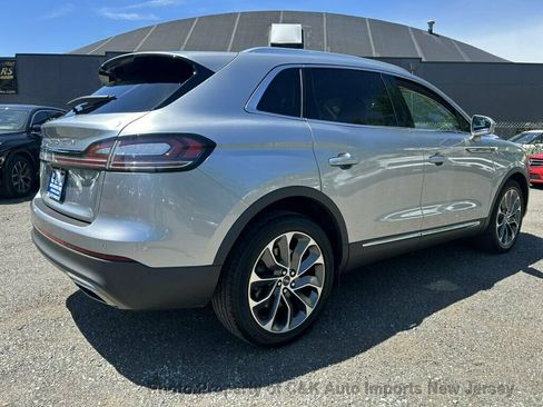 Used 2022 Lincoln Nautilus Reserve w/ Cargo Utility Package AWD/4WD image 11