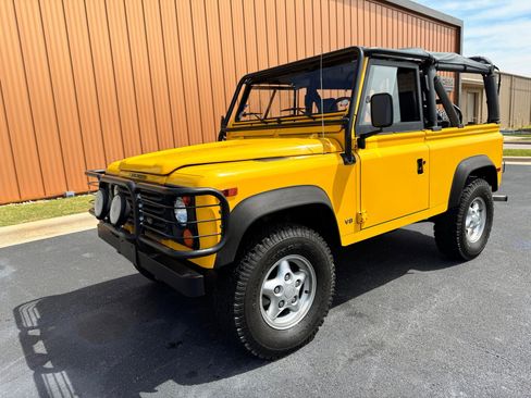 Used 1997 Land Rover Defender 90 AWD/4WD image 11