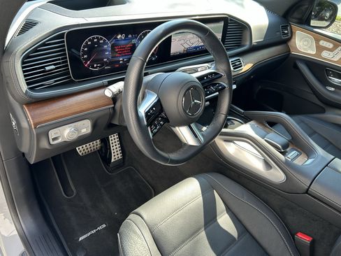 Certified 2025 Mercedes-Benz GLS 450 4MATIC image 21