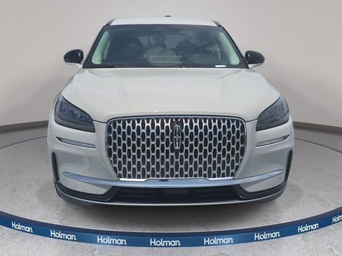 Used 2023 Lincoln Corsair FWD image 4