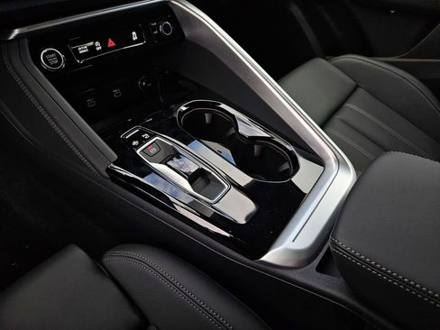 New 2025 Audi Q5 Premium Plus image 14