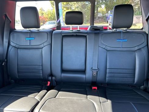 New 2026 Ford F250 Platinum w/ FX4 Off-Road Package image 18